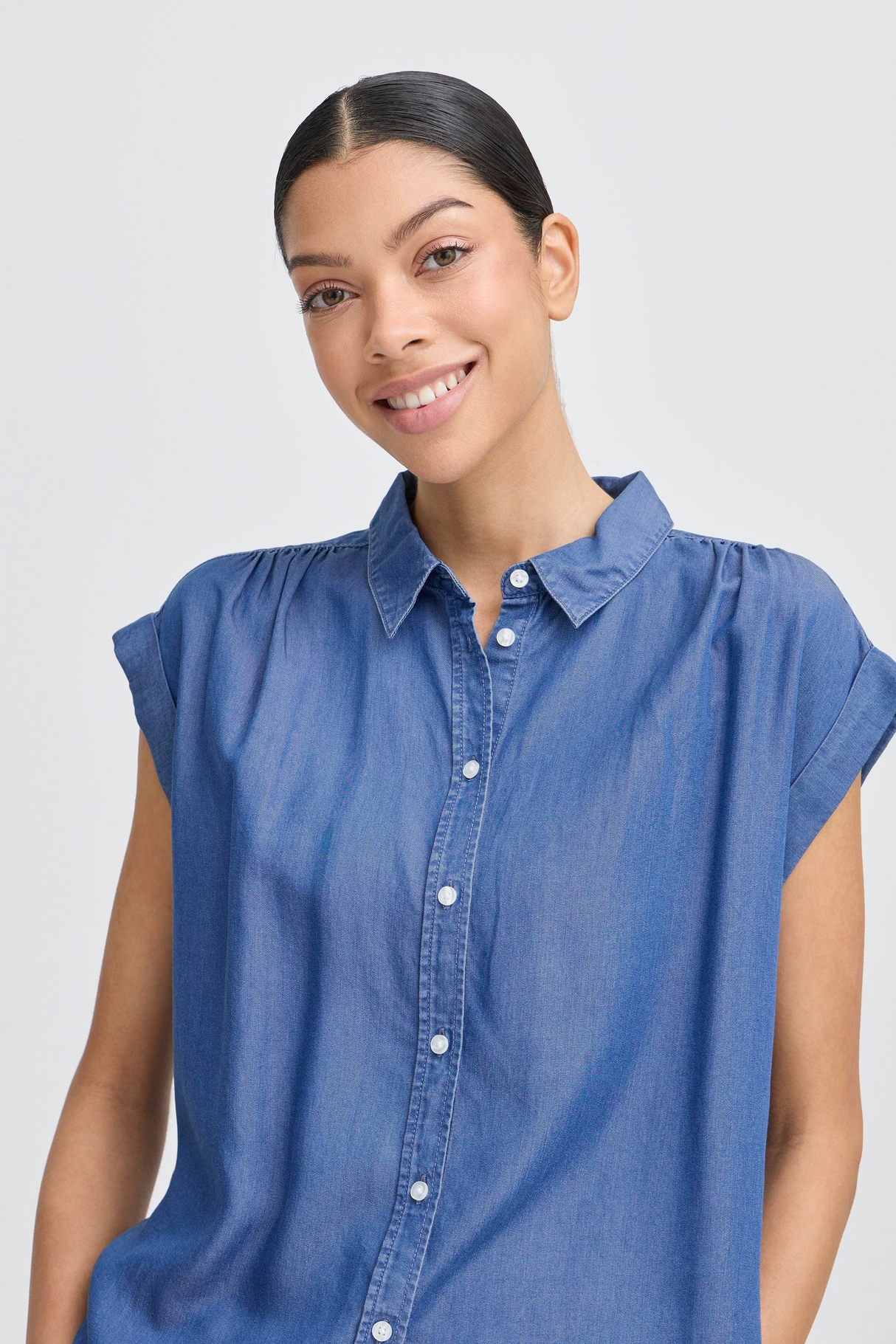 BYKosmo Skjortebluse