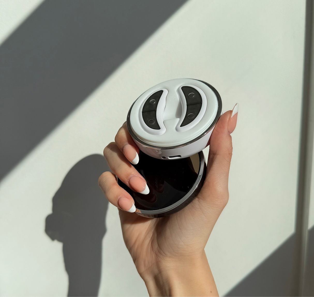 EyeSkin - Øjenlysterapi og massage "subcutis" - UDSALG