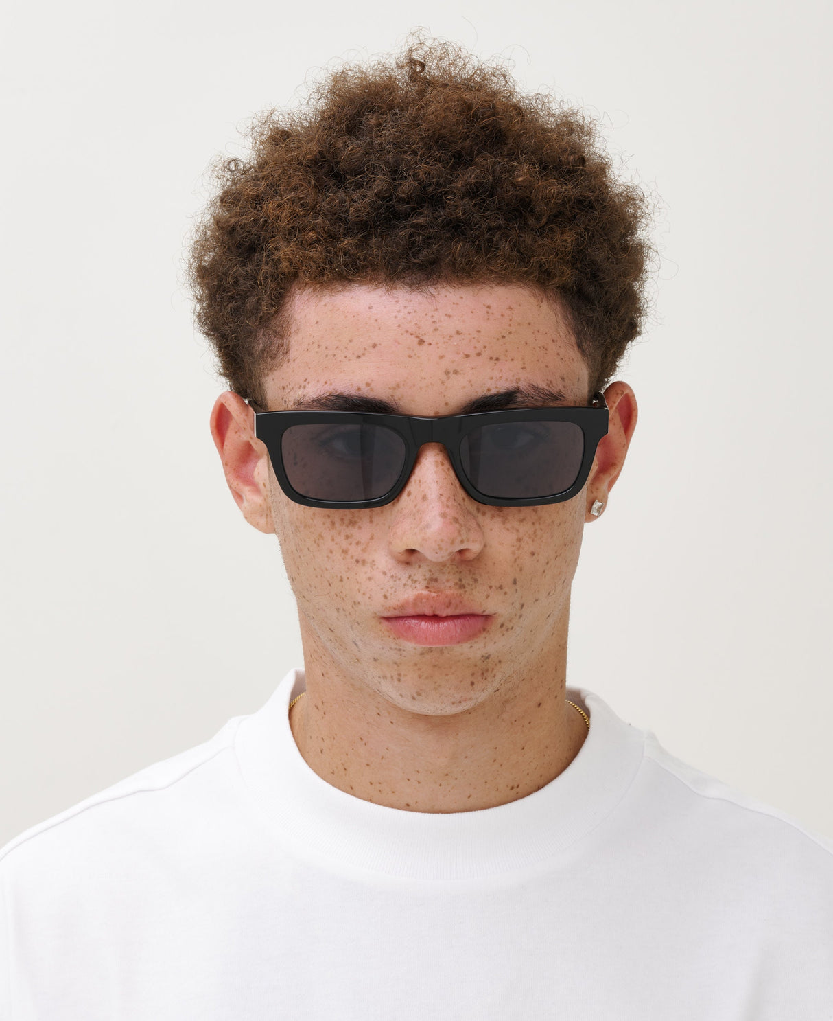 NEW DYLAN Grey Black - Solbrille